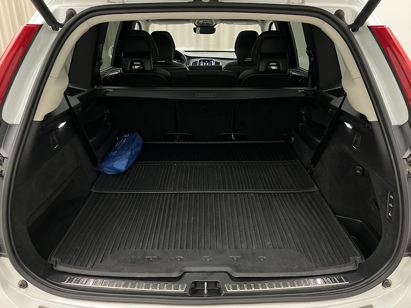 Volvo XC90 B5 AWD BRIGHT PLUS AUT 7 MÍST  - fotka 5 z 50