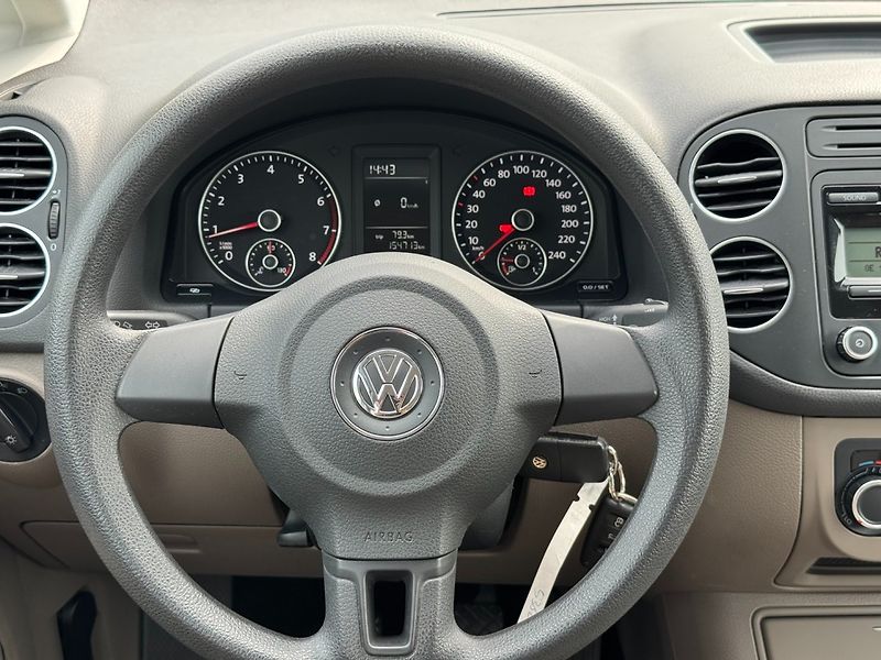 Volkswagen Golf Plus (2010) Rabbit 1.2 TSI 63kW - fotka 16 z 35