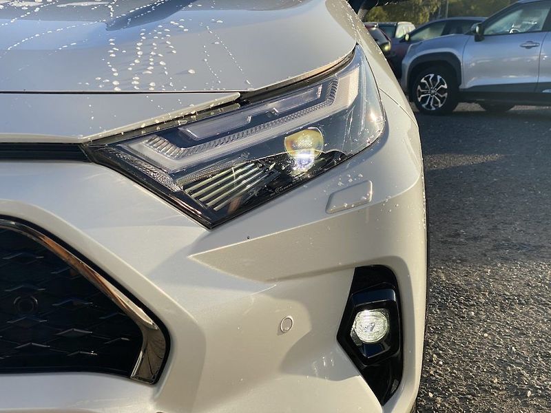 Toyota RAV4 2.5Plug-in, ČR, Selection, 4x4 - fotka 8 z 17