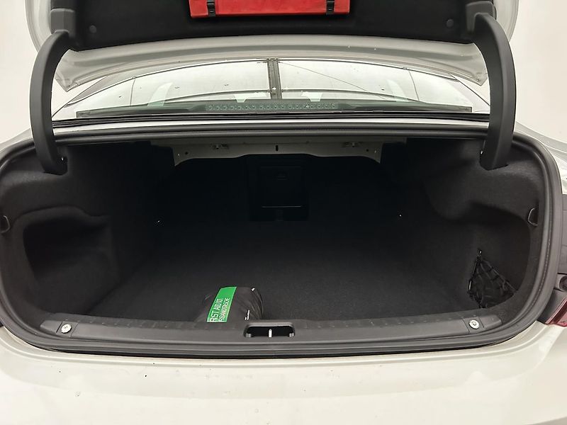 Volvo S90 2.0 T6 4x4 Inscription - fotka 12 z 30
