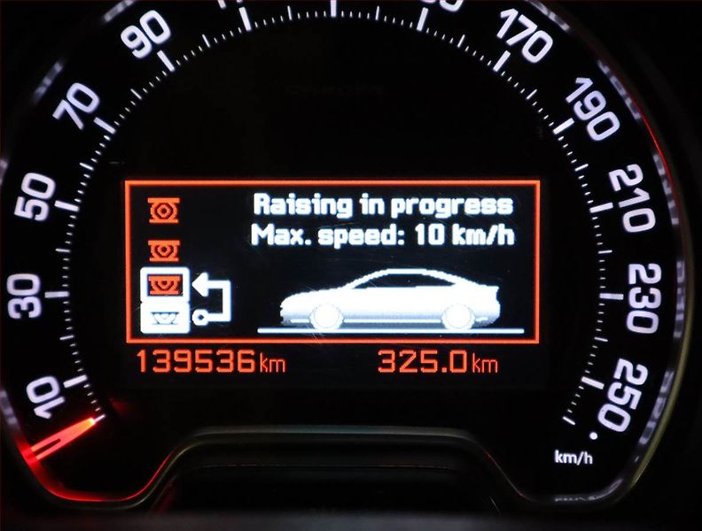 Citroën C5 (2012) 2.2 HDI, Automat, Navi, Xenony - fotka 25 z 26