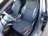 Peugeot 2008 1,2i 61kW - náhled 18