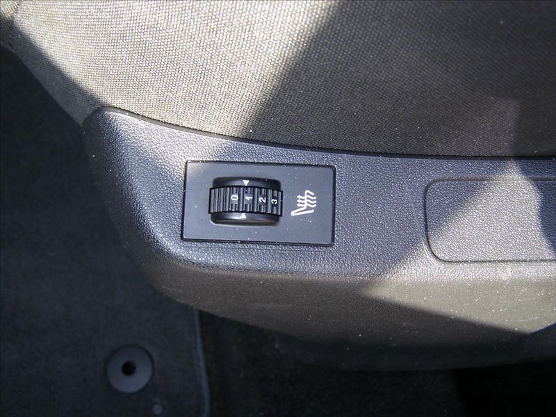 Citroën C4 1,6   po STK  nove pneu - fotka 24 z 31