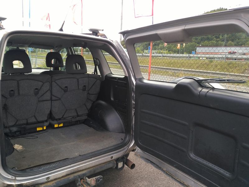 Toyota RAV4 2,0i /110 kW/ 4x4 - fotka 5 z 23