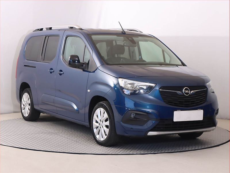 Opel Combo (2021) Maxi Elegance 1.2 Turbo, 5Míst - fotografie inzerátu