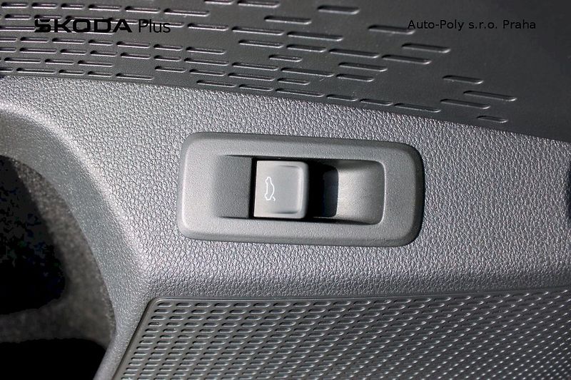 Škoda Octavia (2024) 2,0 TDI 110 kW Top Selection - fotka 22 z 25