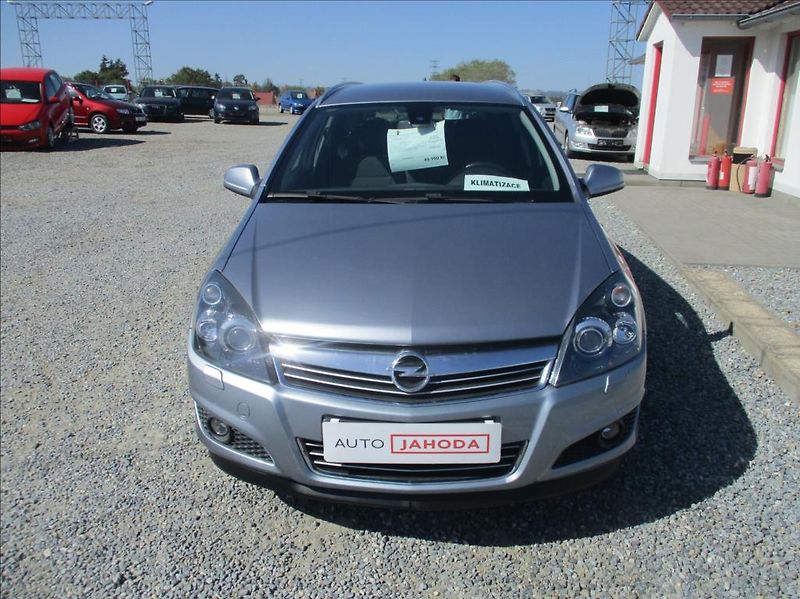 Opel Astra 1,6 i,aut.klima,serv.kniha, - fotka 2 z 41