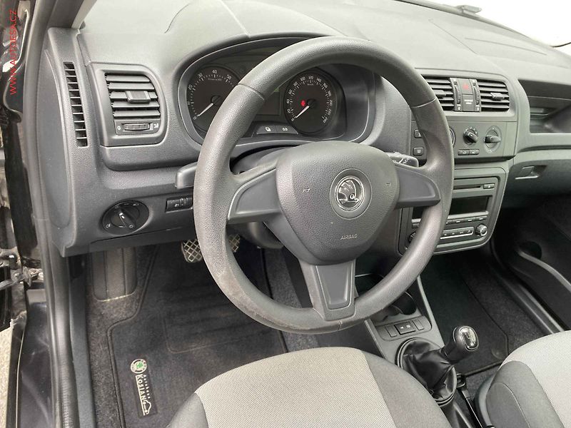 Škoda Fabia (2014) 1.2 TSi, Active, AC - fotka 12 z 14