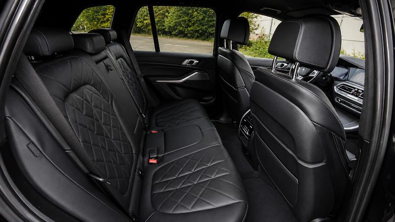 BMW X5 (2022) 30d M paket | 1. maj. - fotka 36 z 39