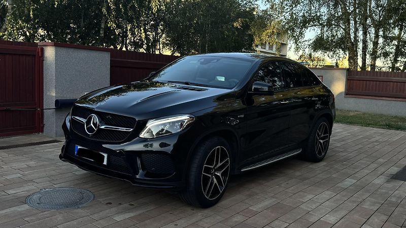 Mercedes-Benz GLE (2019) 43 AMG - fotka 3 z 12