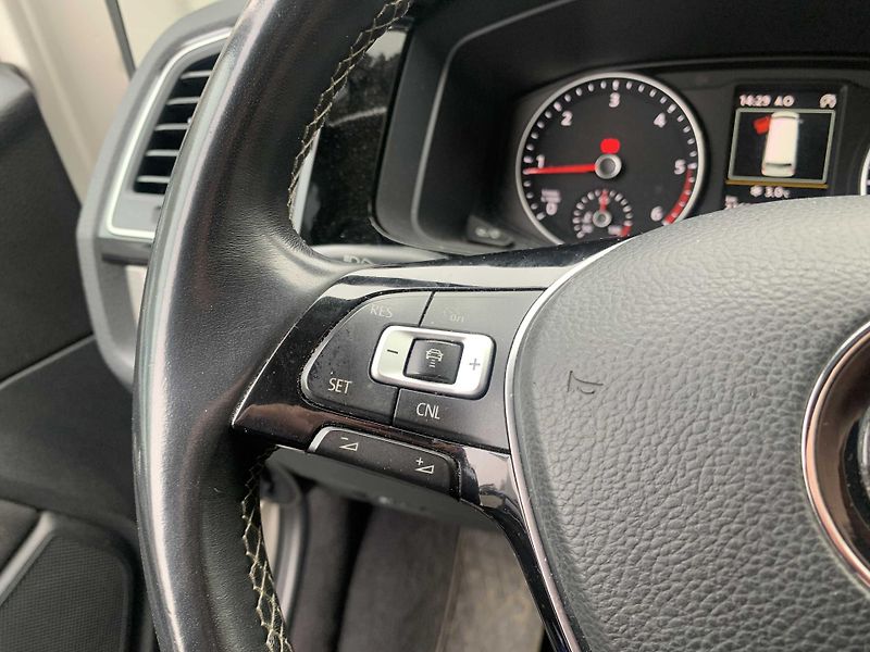 Volkswagen Multivan 2.0 TDi 150 kW DSG 2+2+3 - fotka 13 z 18