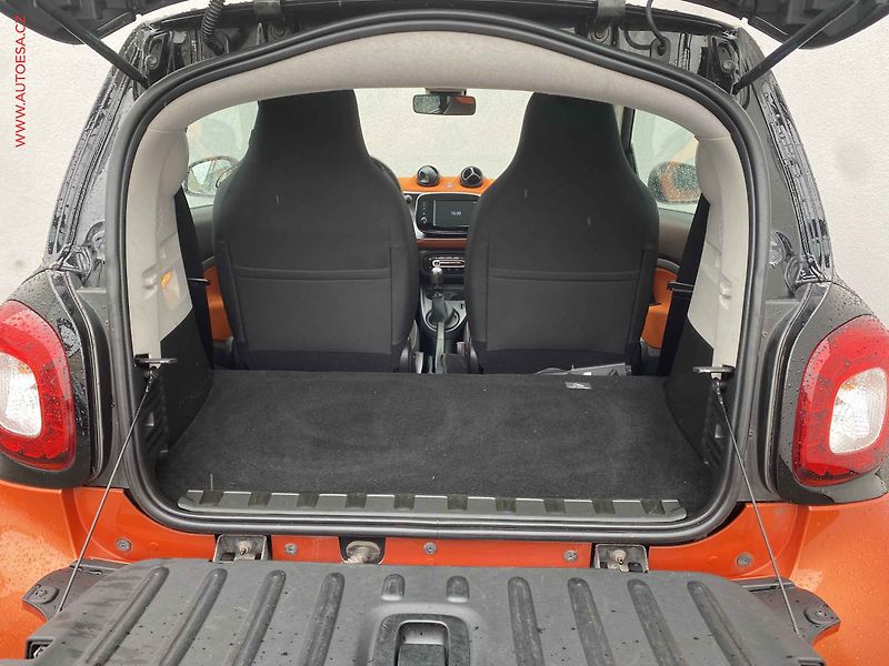 Smart Fortwo (2014) 0.9T, Passion, navi, panor - fotka 7 z 19