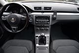 Volkswagen Passat 2.0 TDi CR COMFORTLINE, VÝHŘEV - náhled 37