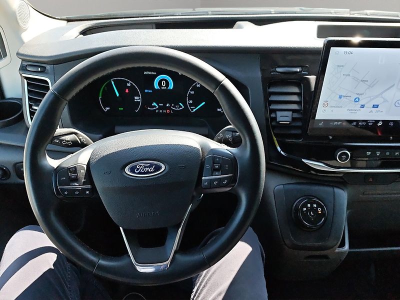Ford Transit (2022) L3H2, ELEKTRO, ČR - fotka 12 z 14