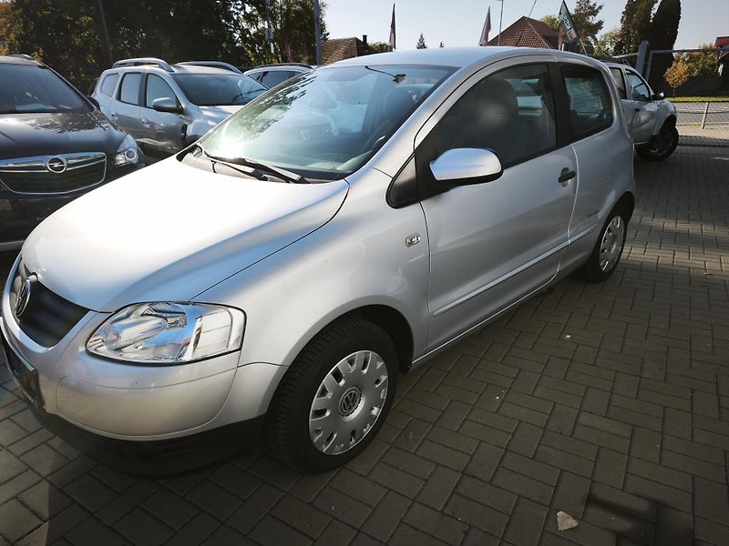 Volkswagen Fox (2009) 1,2 40kW - fotka 2 z 23