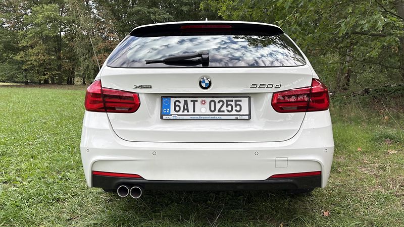 BMW Řada 3 (2018) - fotka 6 z 22