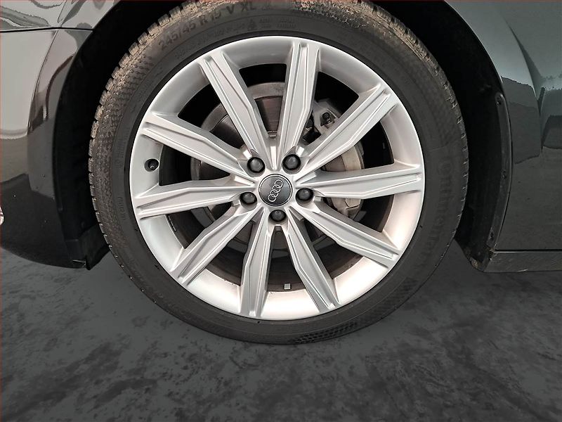 Audi A6 (2019) S line 40 TDI - fotka 15 z 16