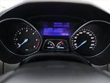 Ford Focus (2013) 1.6 TDCi, po STK, Tažné - náhled 9