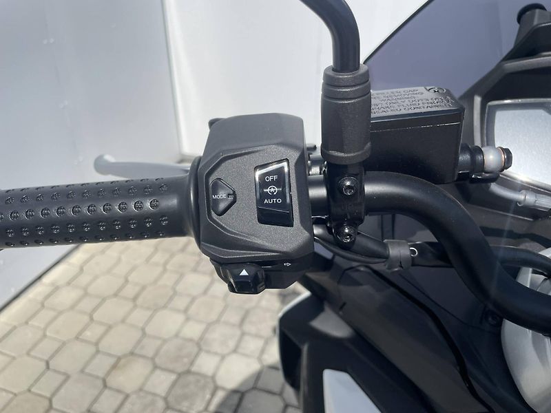 Aprilia (2025) SR GT 125 EU5+ - fotka 12 z 13