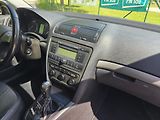 Škoda Octavia 2.0 FSI kombi Elegance LPG - náhled 23