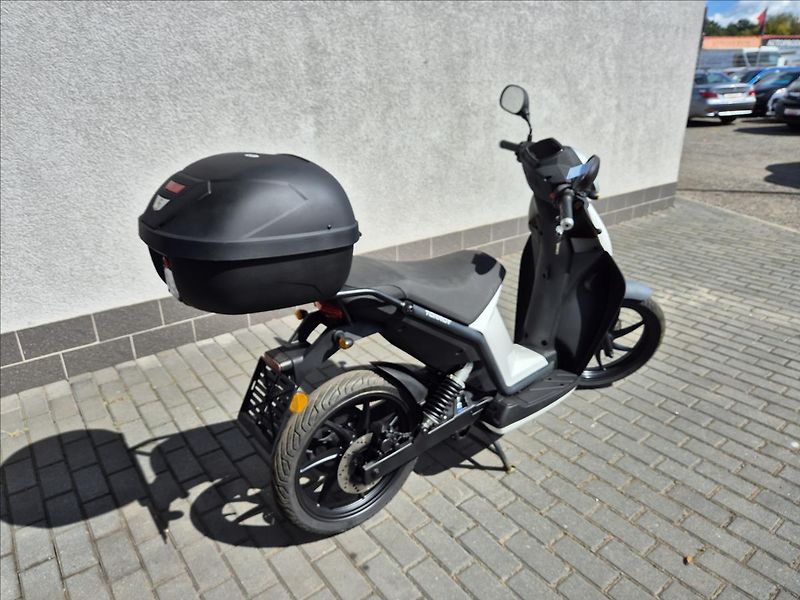 Ostatní Torrot Muvi elektrický   0,0 - fotka 7 z 16