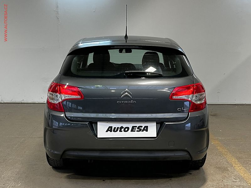 Citroën C4 (2012) 1.4 i, 2.maj, AC, temp - fotka 5 z 15