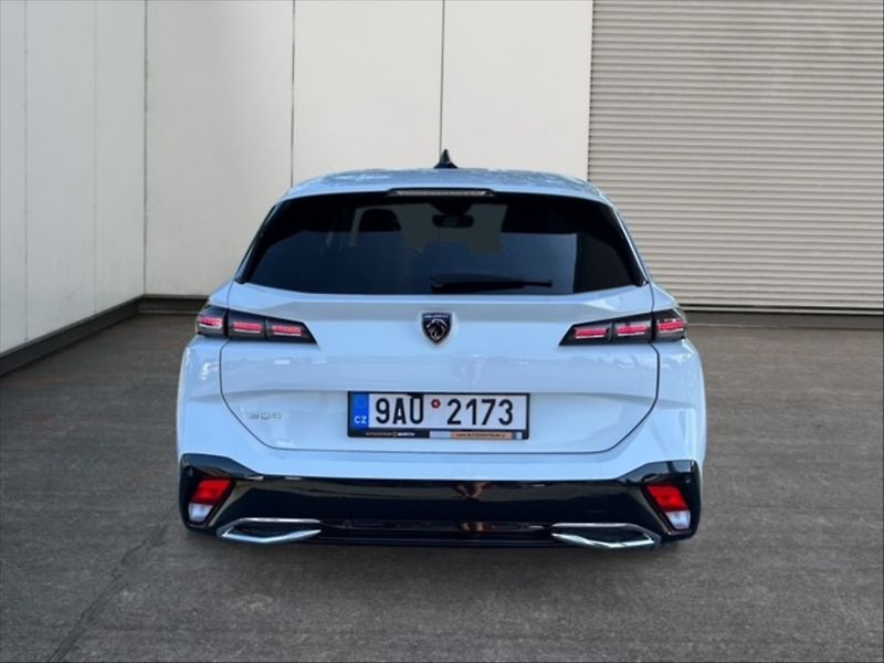 Peugeot 308 1,2 PT Allure AT - fotka 5 z 11