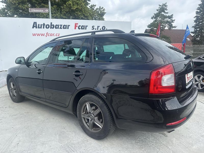 Škoda Octavia (2012) 1.2TSI DSG - fotka 6 z 25