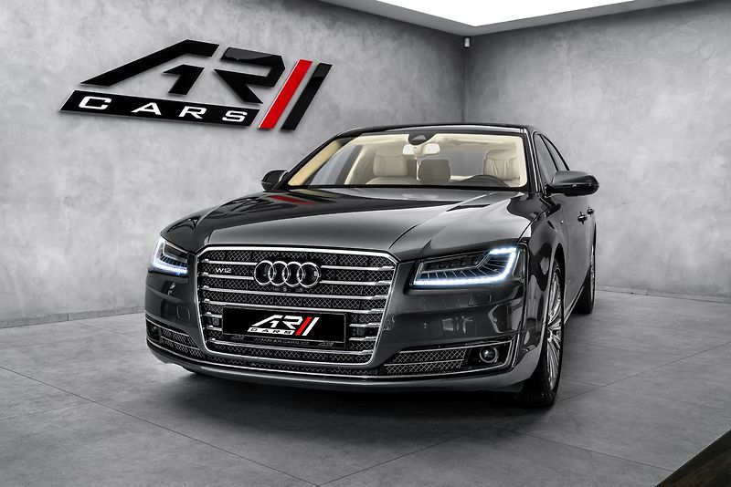 Audi A8 6,3 W12 L Max výbava - fotka 3 z 31