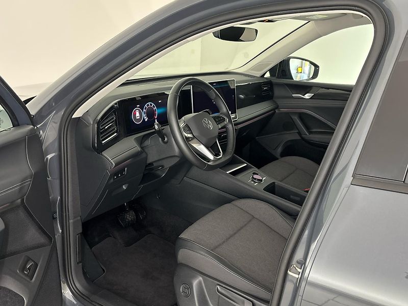 Volkswagen Tiguan People DSG - fotka 6 z 31