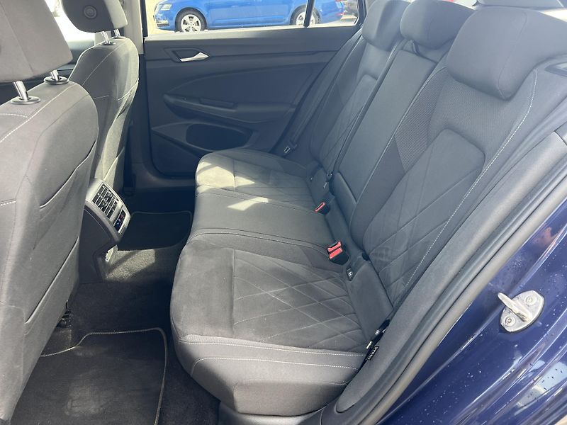 Volkswagen Golf Variant (2022) 1,5TSi 110kW STYLE DSG - fotka 27 z 41