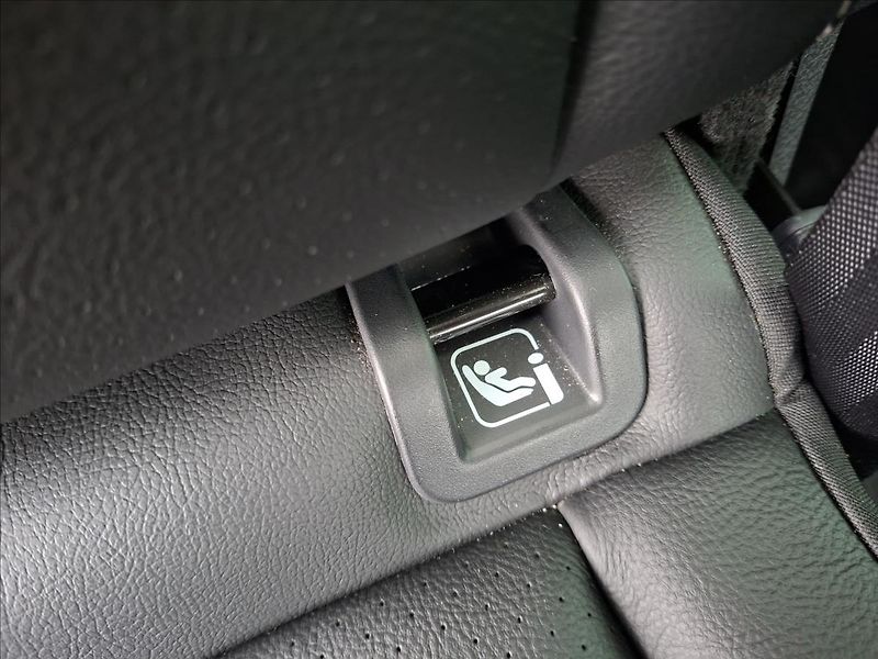 Citroën SpaceTourer 2,0 BlueHDi 180 EAT8 SHINE XL - fotka 28 z 36