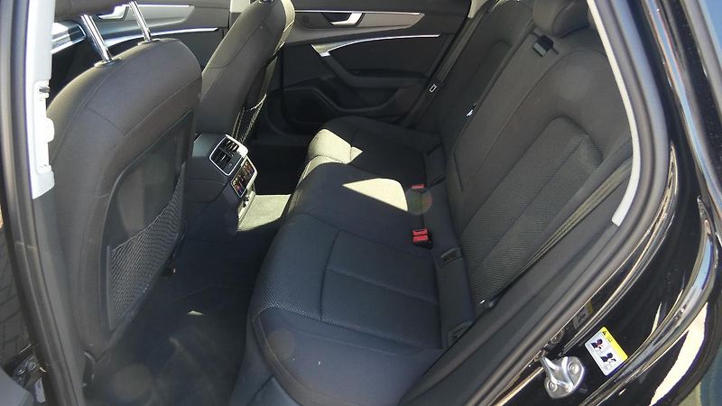 Audi A6 Avant 40 TDI Quattro S tronic - fotka 21 z 26