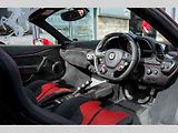 Ferrari 458 Speciale A prodávané v Británii.
