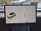 Tesla Model Y LONG RANGE DUAL MOTOR TZ 95,0% - náhled 27