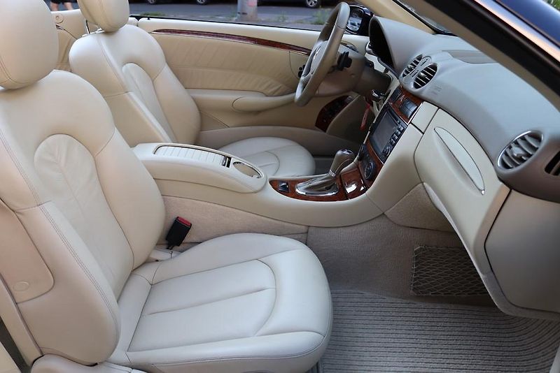 Mercedes-Benz CLK 550 AMG CABRIO 285kW - fotka 42 z 50