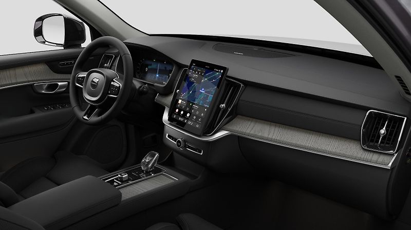 Volvo XC90 (2026) B5 AWD PLUS DARK - fotka 7 z 13