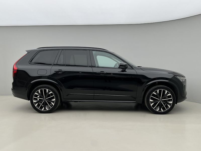 Volvo XC90 T8 AWD RECH. ULTRA DARK 7 MÍST - fotka 10 z 49