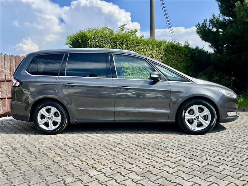 Ford Galaxy 2,0 TDCi  TITANIUM 7-míst záru - fotka 6 z 48