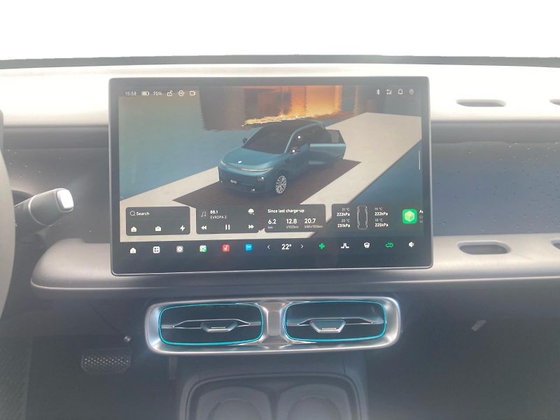 Leapmotor B10 (2026) Design Hybrid EV       - fotka 11 z 15