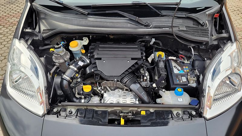 Fiat Qubo (2016) 1,3 M-Jet 59kW - fotka 31 z 34