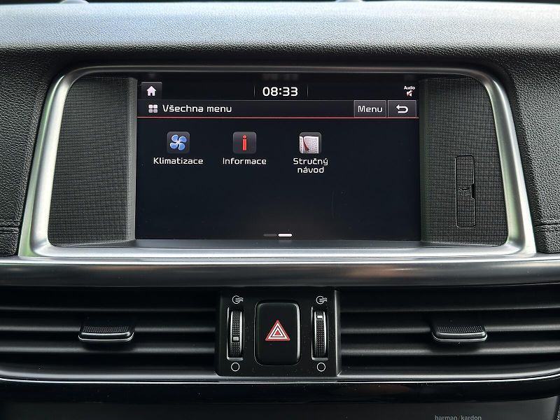 Kia Optima GT 2.0TGDi H-Matic Sportswagon - fotka 36 z 57