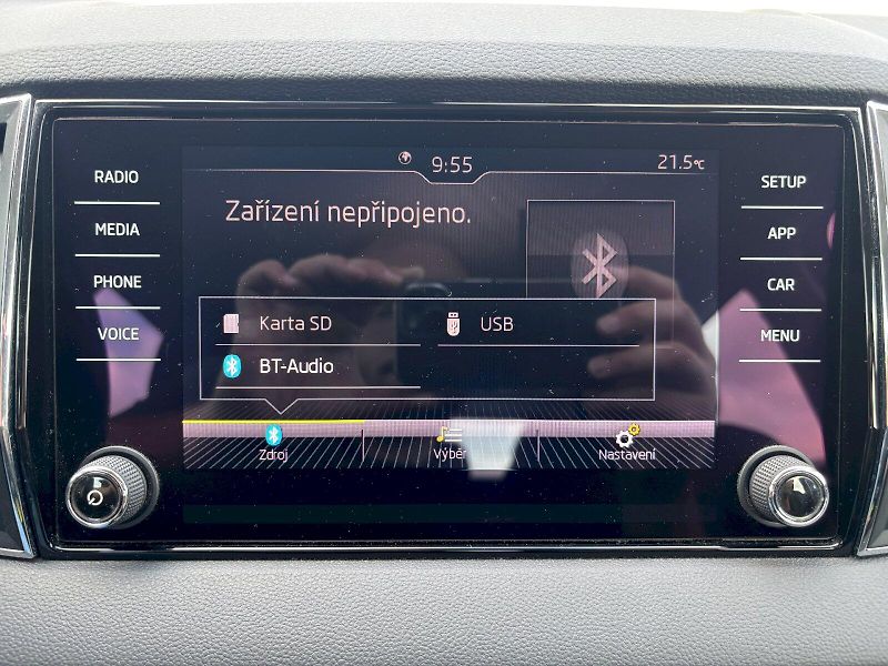 Škoda Karoq (2019) 1.5 TSI 110kW DSG Style - fotka 23 z 35