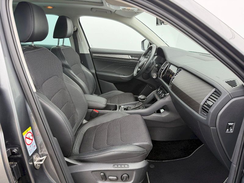 Škoda Kodiaq (2023) 2.0 TDI 110kW 4x4 DSG Style Pl - fotka 28 z 35