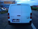 Peugeot Partner 1.6 e-HDi, 66 kW, klima, LONG - náhled 3