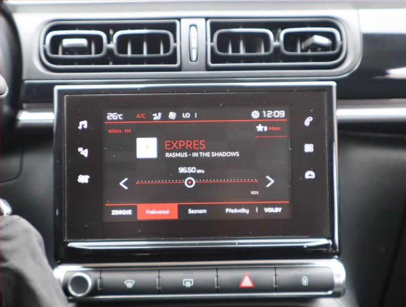 Citroën C3 (2017) 1.2 PureTech, Serv.kniha - fotka 11 z 17
