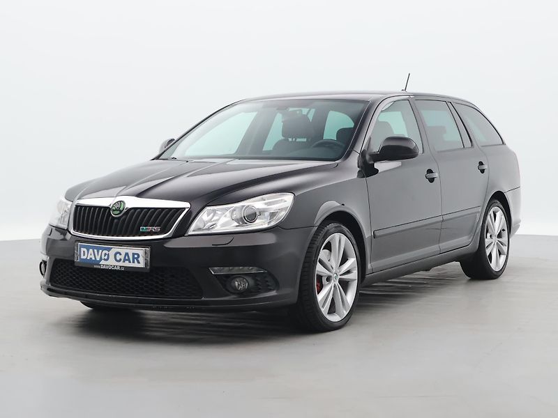 Škoda Octavia 2,0 TDI RS 125kW Xenon - fotka 10 z 12