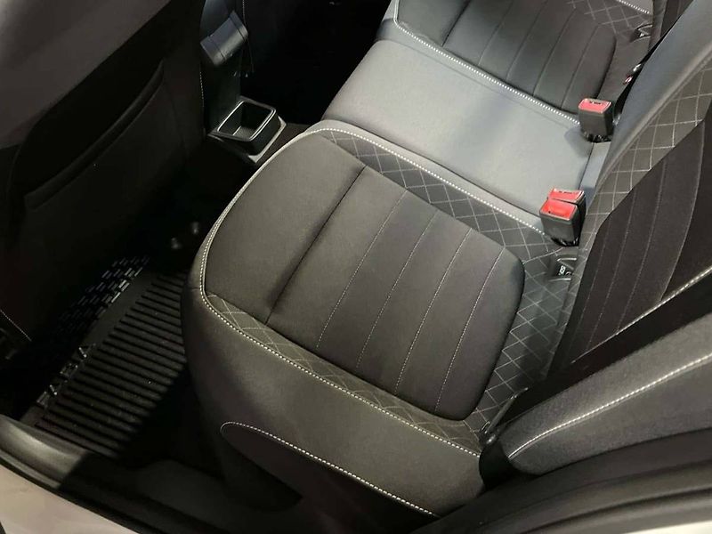 Škoda Fabia (2021) Combi 1.0 TSI Ambition - fotka 14 z 20