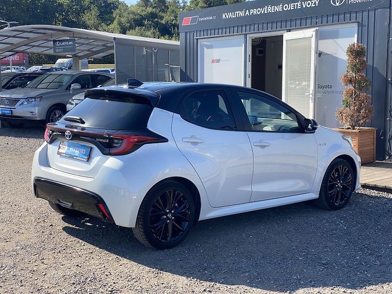 Toyota Yaris 1.5HSD, ČR, Selection, záruka - fotka 7 z 26
