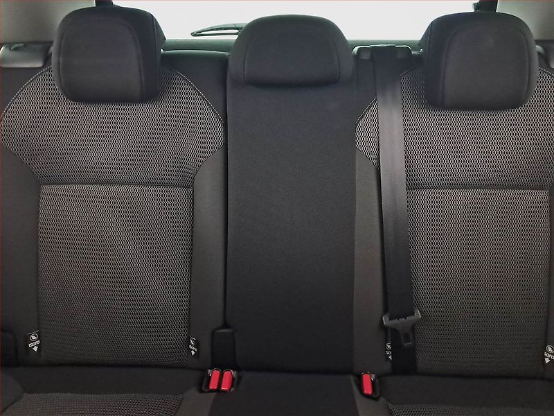 Citroën C4 (2014) 1.6 VTi, Serv.kniha, Tempomat - fotka 10 z 16